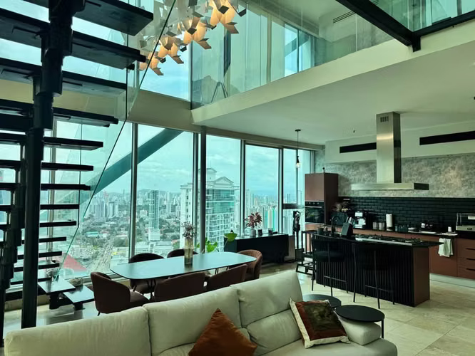 VENTA | PH Loft Four 41  Punta pacífica $330,000 - Imagen 2
