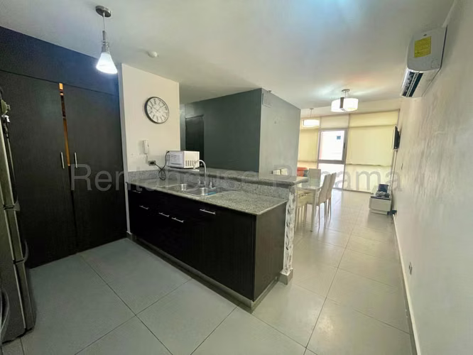 Apartamento Amoblado en Venta en Colores de Bella Vista CIG258398