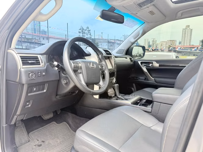 Lexus GX - Imagen 12