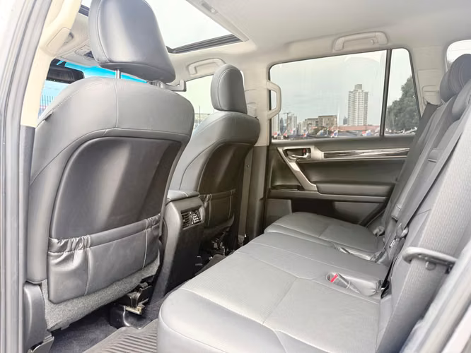 Lexus GX - Imagen 8