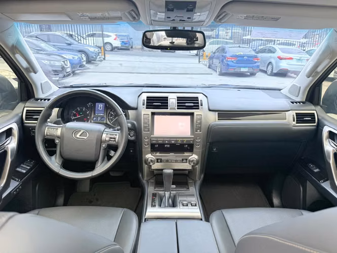 Lexus GX - Imagen 11