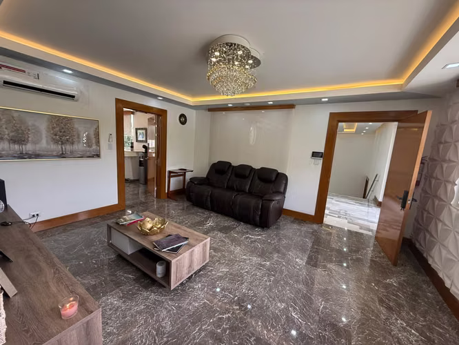 Alquiler y Venta – Mansión de Lujo en Altos del Golf