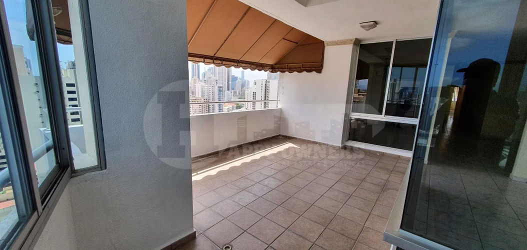 Venta de Apartamento en PH Andaluz – El Cangrejo. EL