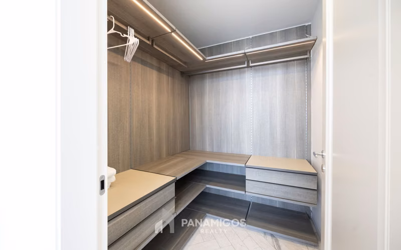 Renta Apartamento de 3 habitaciones en Wanders &YOO