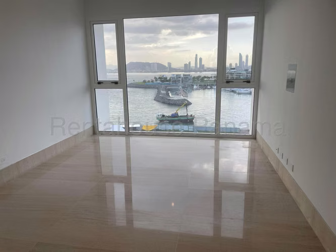 Venta de Penthouse en Ocean Reef Islands con Vista al Mar DPV