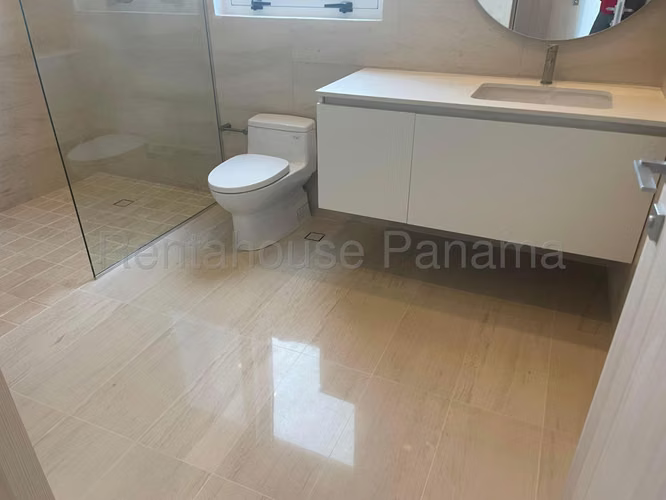 Venta de Penthouse en Ocean Reef Islands con Vista al Mar DPV