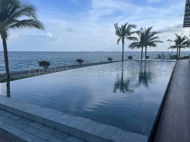 Venta de Penthouse en Ocean Reef Islands con Vista al Mar DPV