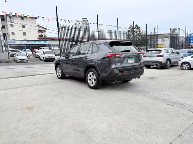 Toyota Rav 4 2022 - Imagen 4