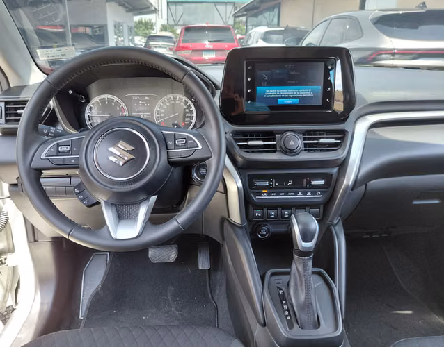 2026 Suzuki Grand Vitara - 1857 km - Garantía de agencia
