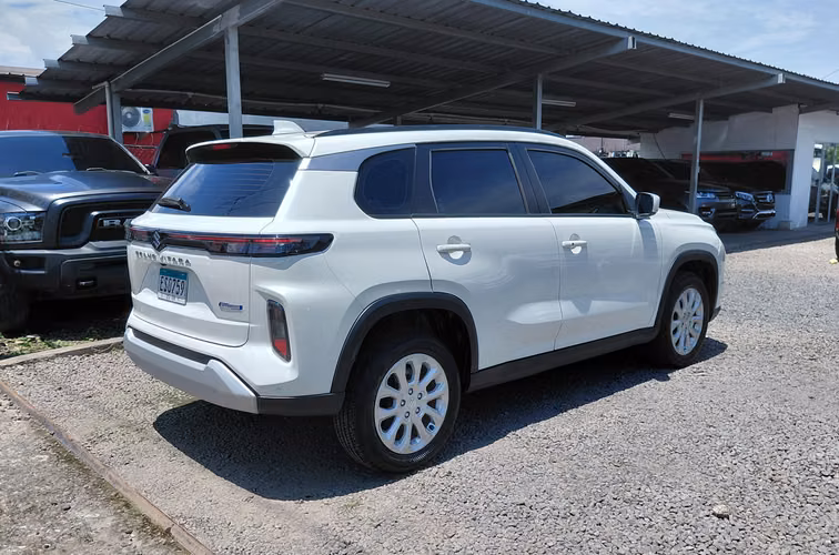 2026 Suzuki Grand Vitara - 1857 km - Garantía de agencia
