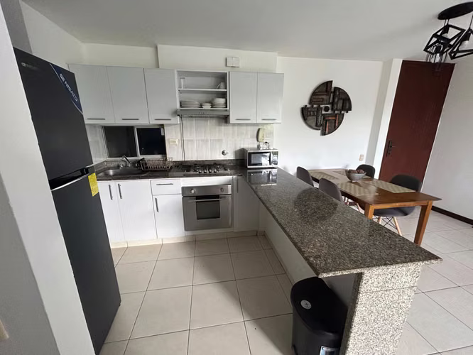 Apartamento amueblado full