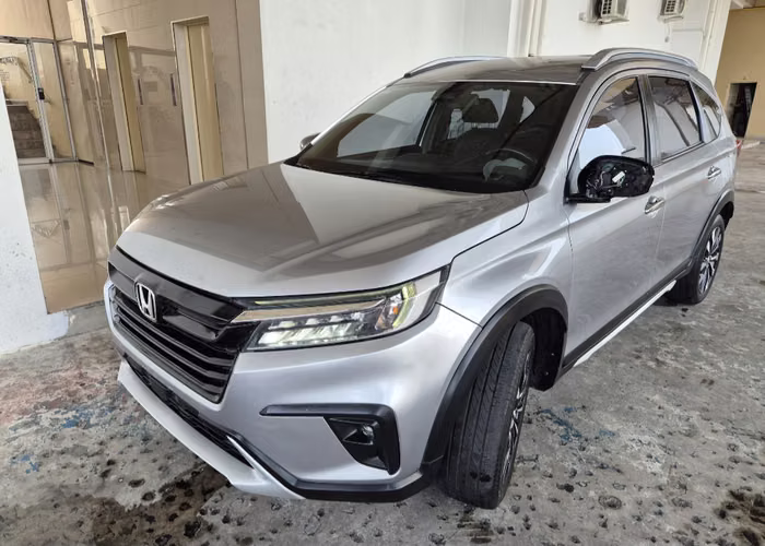 HONDA BRV  2024