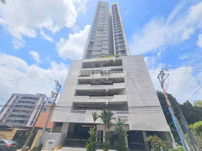 Venta de Apartamento en PH Cranc Tower - El Cangrejo. Haga su oferta