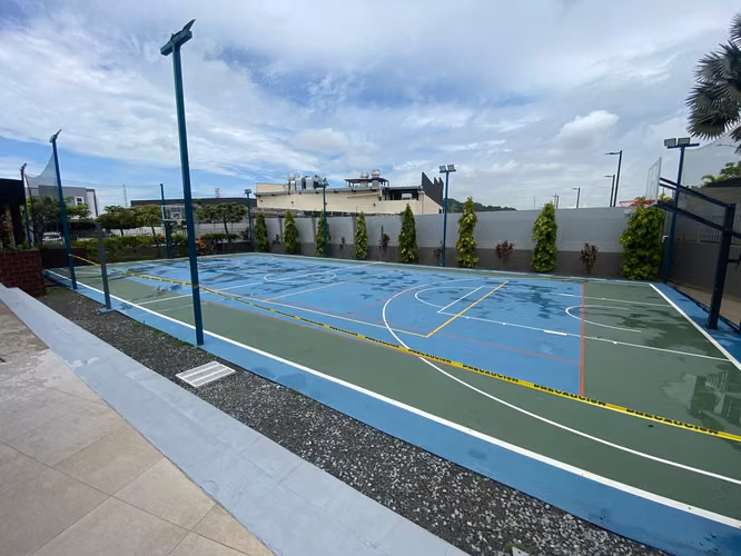 VENDO CASA EN PH VICTORIA - BRISAS NORTE - MF