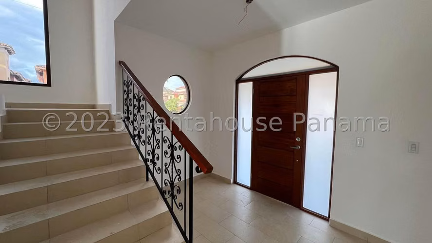 Casa en Venta en Costa Sur JG