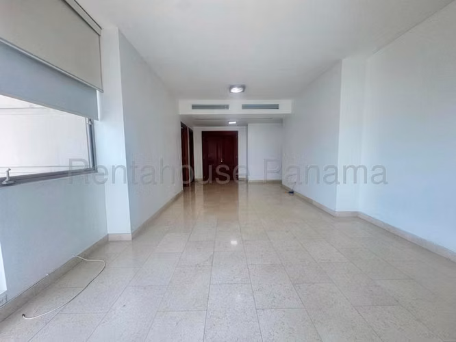 Apartamento en alquiler en Pacific Point 27MVCH189