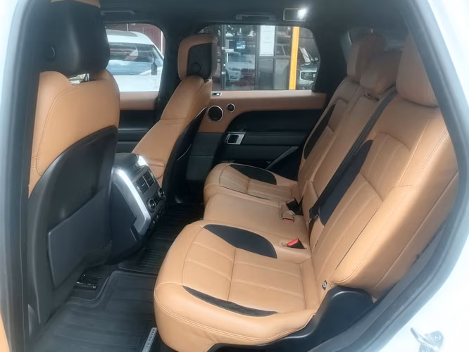LAND ROVER RANGE ROVER SPORT HSE 2022 IMPECABLE