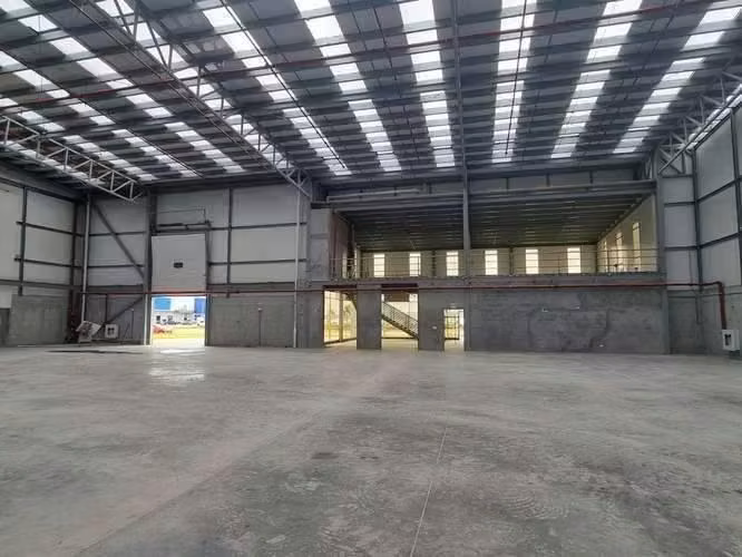 Venta de Galera Zona Franca Sur