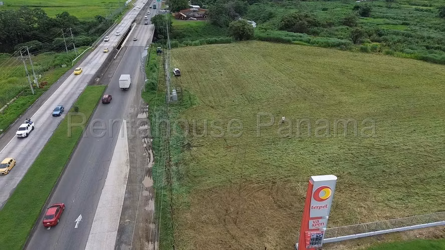 Terreno en Venta en Pacora JG