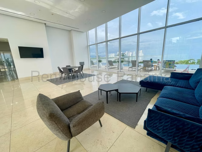 Se Vende Apartamento en Coco del Mar LA26-5747