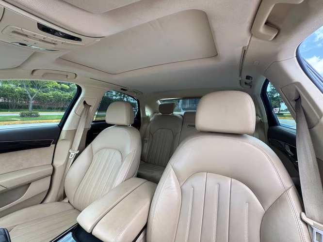 2017 AUDI A8