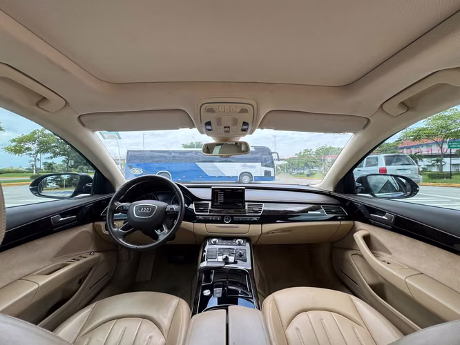 2017 AUDI A8