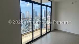 Apartamento en Venta en El Cangrejo PH Cranc Tower VC-25-1204
