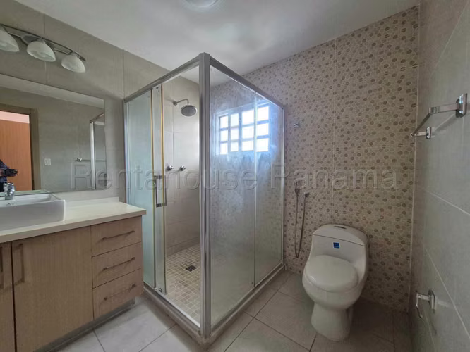 ALQUILER DE CASA BRISAS DEL GOLF HQ