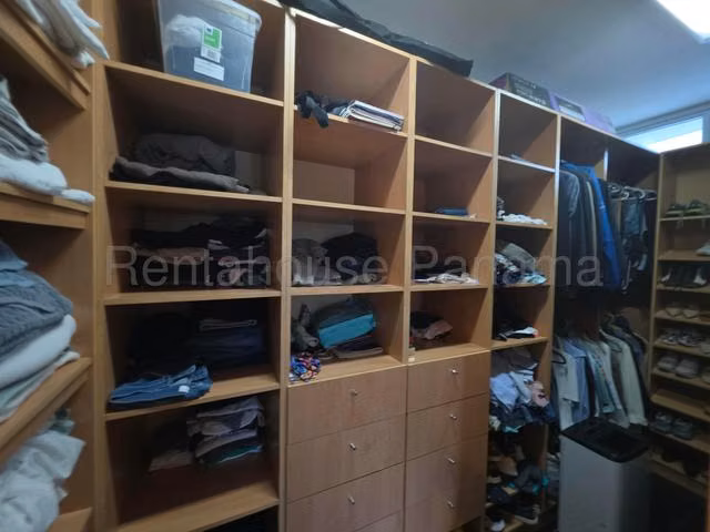 Apartamento en venta en PH Bayside 27LRL175 - Imagen 7