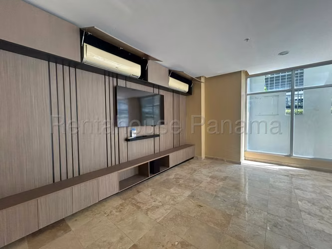Se Vende Apartamento en Condado del Rey MDV26-6175