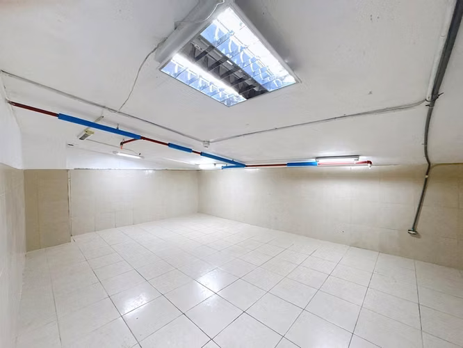 Alquiler de local comercial en costa del este , Boulevard Plaza - Imagen 4