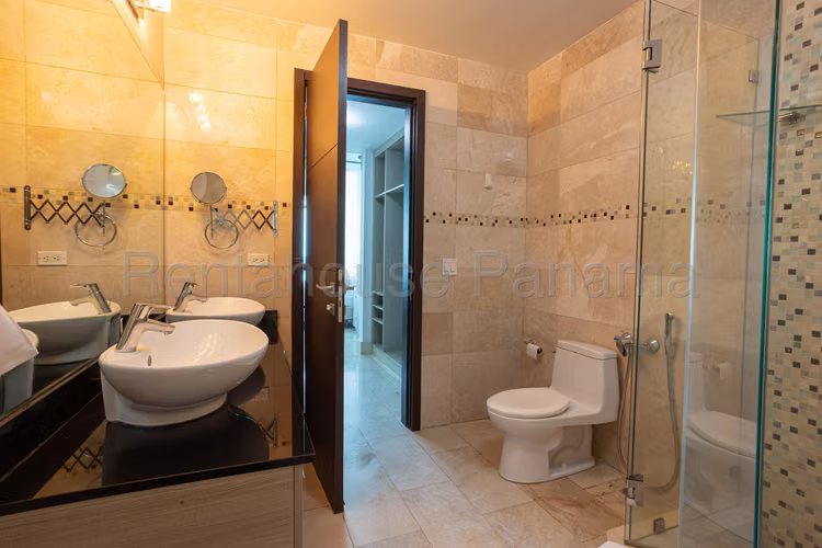 VENTA DE APARTAMENTO EN  PUNTA PACIFICA HQ