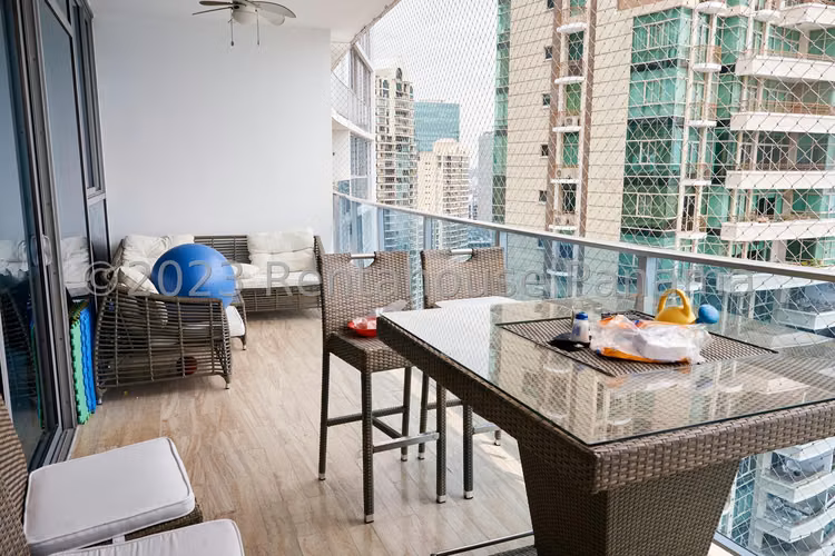 VENTA DE APARTAMENTO EN  PUNTA PACIFICA HQ