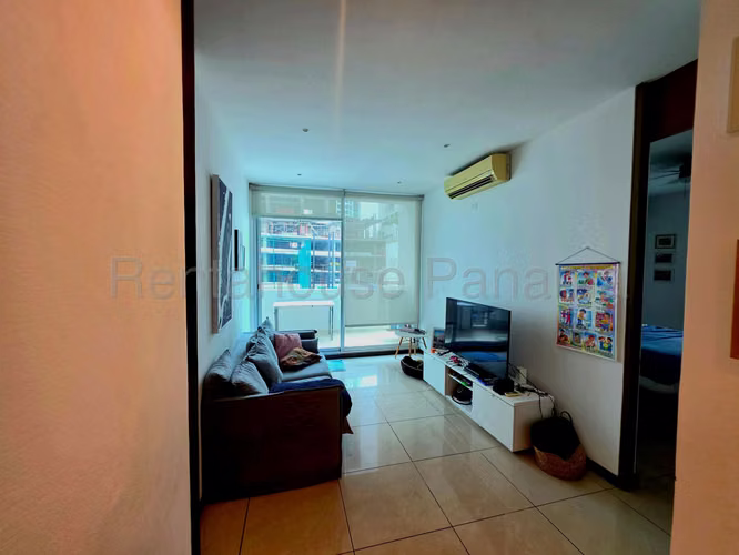 Se Vende Apartamento en Costa del Este MDV27-175
