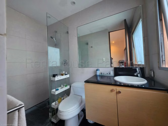Apartamento en Venta en PH BAYSIDE Costa del Este 27AECC175