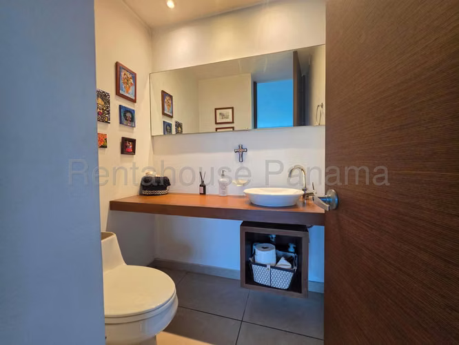 Apartamento en Venta en PH BAYSIDE Costa del Este 27AECC175