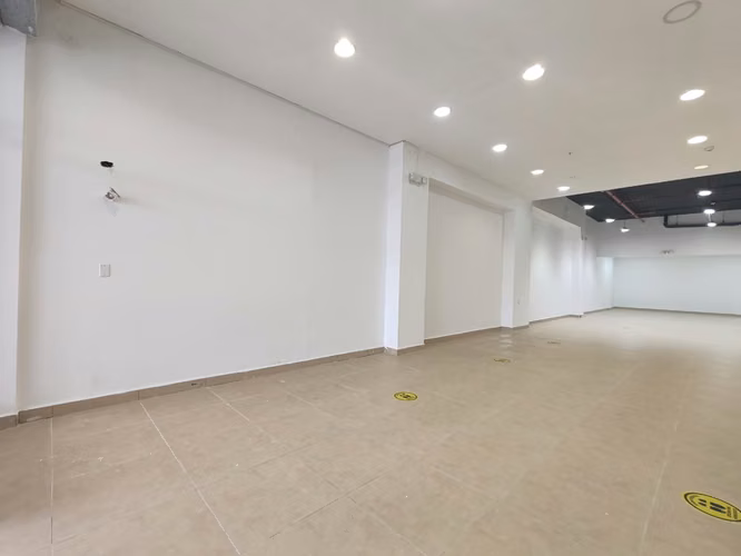 Local en alquiler en Plaza 507 27MVCH200