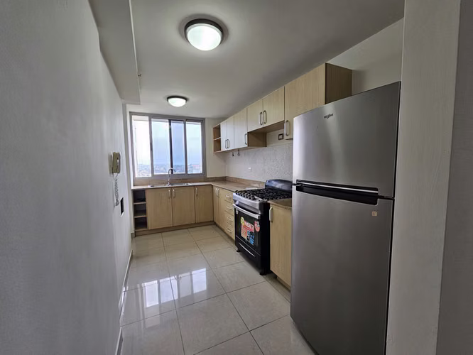 APT AAA 3R3B1P LINEA BLANCA EN PH ROKAS CONDADO DEL REY 900 - Imagen 3