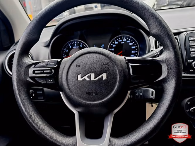 Kia Soluto 2024 Automática EI2959