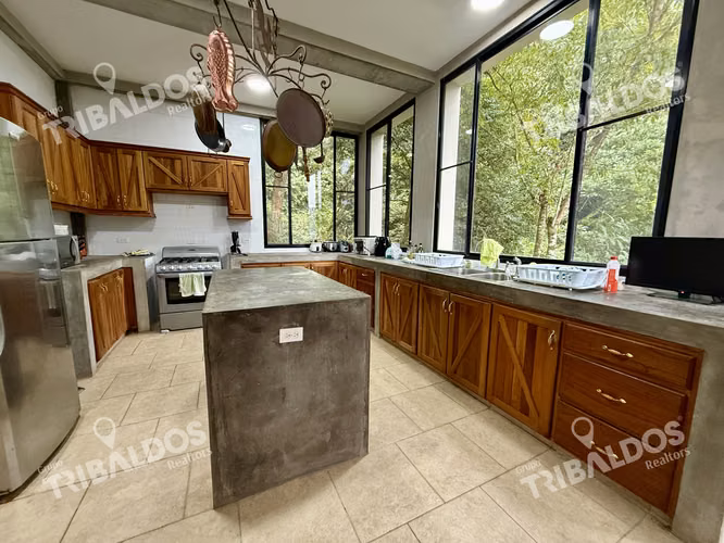 Venta de casa en el Valle, Antón