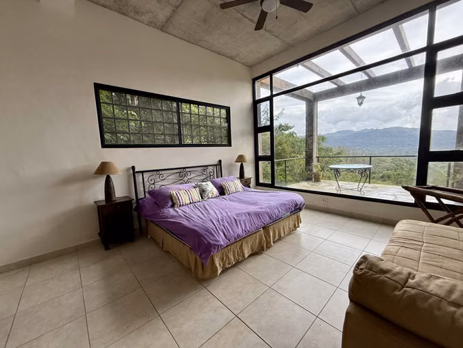 Venta de casa en el Valle, Antón