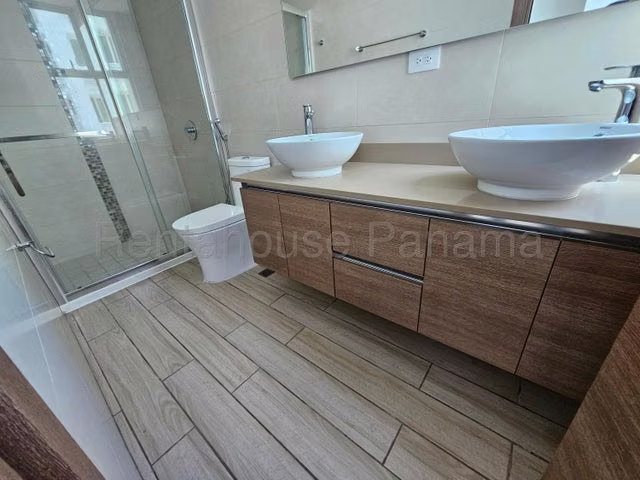 Venta de Apartamento en Costa del Este 26LBR2408