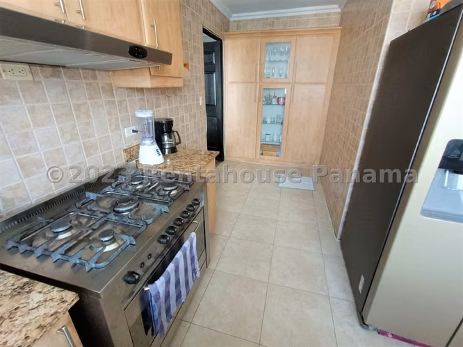 Venta de Apartamento en Punta Pacifica Ph Mystic Point 169 Mts PD
