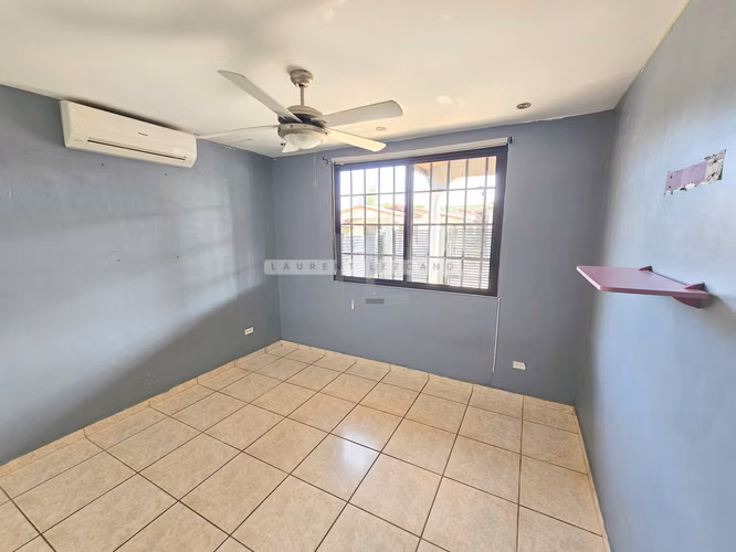 Venta de casa unifamiliar en Terrazas de Brisas del Golf - Haga una oferta