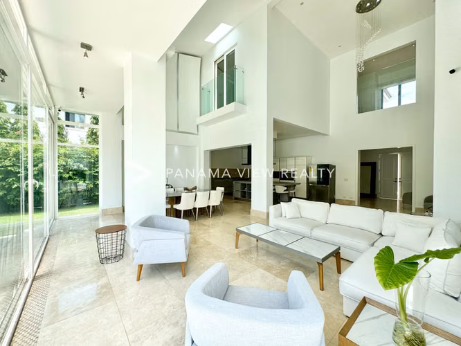 FAIRWAY ESTATES - SANTA MARIA