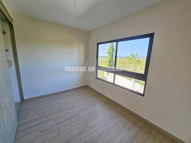 Vendo Casa de Esquina PH Costa Linda - Costa Sur. Haga una oferta