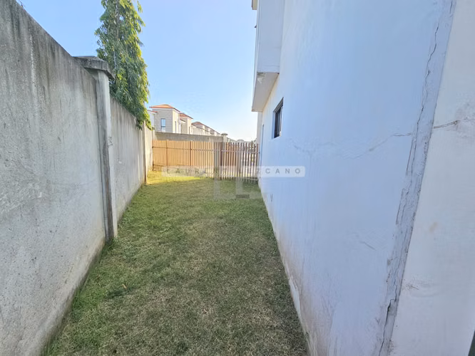 Vendo Casa de Esquina PH Costa Linda - Costa Sur. Haga una oferta