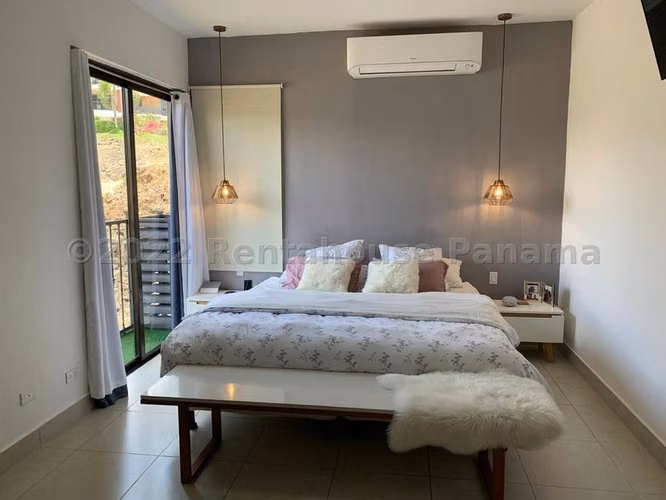 Apartamento en Venta en Clayton JG