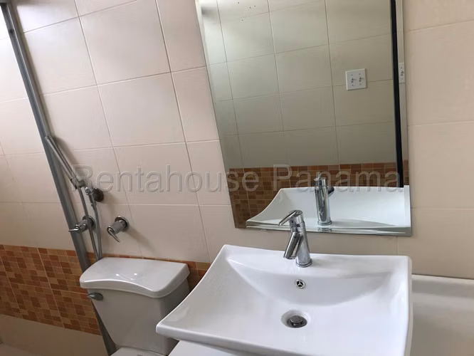 Alquiler de Apartamento en Dos Mares Ph Elite 400 KC