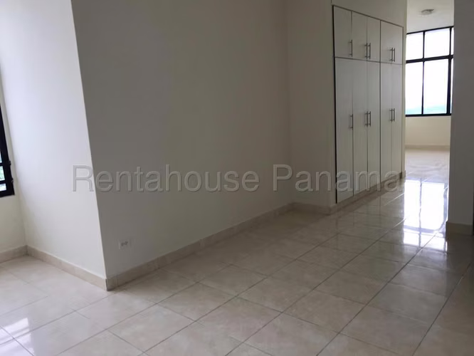 Alquiler de Apartamento en Dos Mares Ph Elite 400 KC
